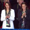 Pauline Ducruet et sa mère la princesse Stéphanie de Monaco applaudissent les artistes lors de la soirée d'ouverture du Festival International du Cirque de Monte-Carlo, le 16 janvier 2014 sous le chapiteau Fontvieille.