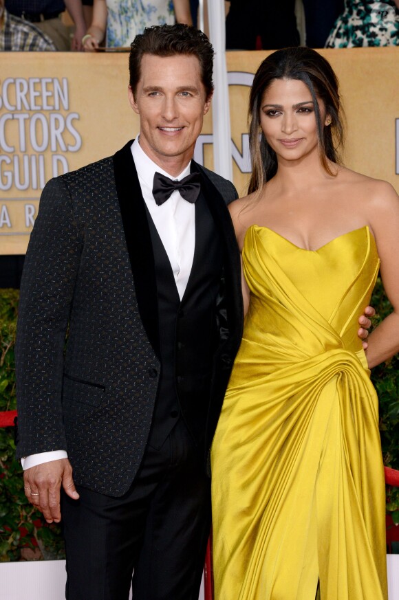 Camila Alves et Matthew McConaughey aux Screen Actors Guild Awards, Shrine Auditorium, Los Angeles, le 18 janvier 2014.