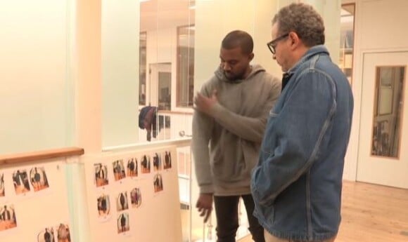 Kanye West et Jean Touitou, créateur de la marque A.P.C., dans les coulisses de la confection de leur nouvelle collection, A.P.C. KANYE.
