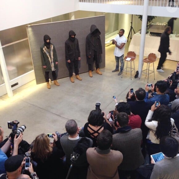 Kanye West et Jean Touitou dévoilent la collection A.P.C. KANYE automne-hiver 2014 à Paris. Le 18 janvier 2014.