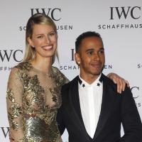 Karolina Kurkova : Sublime sirène au côté d'un Lewis Hamilton sous le charme