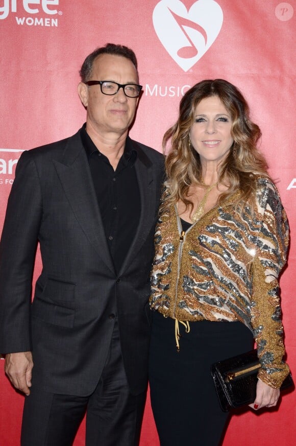 Rita Wilson et Tom Hanks sur le tapis rouge du gala MusiCares Person of the year à Los Angeles, le 24 janvier 2014.