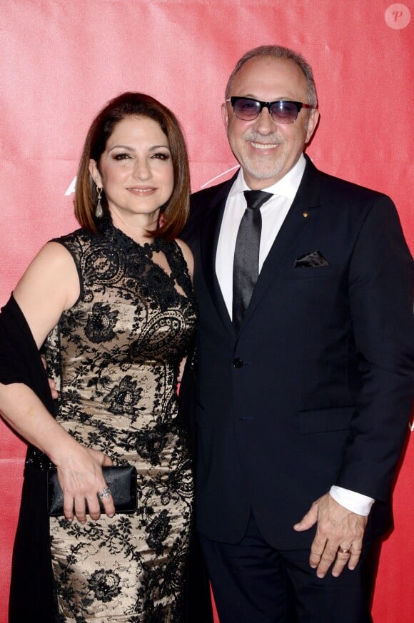 Emilio Estefan et Gloria Estefan sur le tapis rouge du gala MusiCares Person of the year à Los Angeles, le 24 janvier 2014.