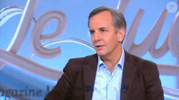 Bernard de la Villardière, au micro du Tube, sur Canal+, le samedi 25 janvier 2014.