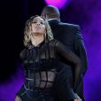 Beyoncé et Jay-Z en duo sur la scène des 56e Grammy Awards à Los Angeles, le 26 janvier 2014.