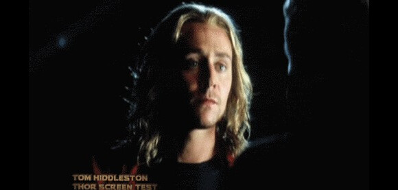 Tom Hiddleston fait des essais en Thor pour le casting du film où le rôle échouera pour Chris Hemsworth