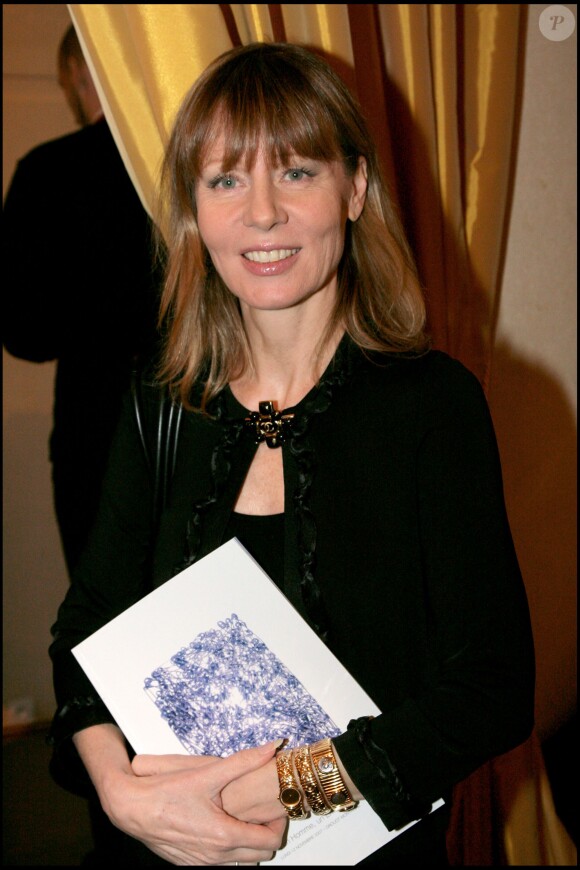 Florence Klein - Dîner et vente aux enchères au profit de l'O.N.G Action innocence. A Paris en 2007.