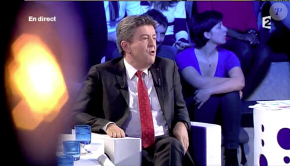 Laurent Ruquier recadre Aymeric Caron et Natacha Polony en direct face à Jean-Luc Mélenchon dans On n'est pas couché, le 1er février 2014 sur France 2.
