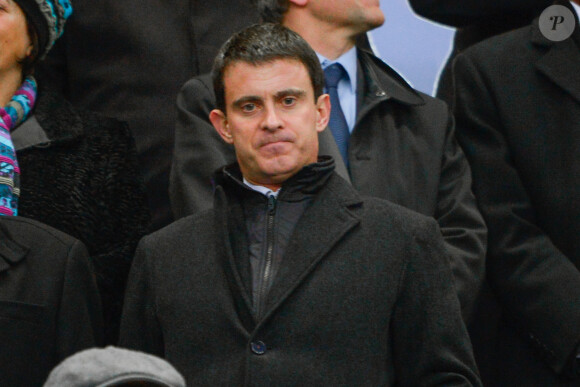 Manuel Valls lors du match du tournoi des VI Nations entre la France et l'Angleterre au Stade de France à Saint-Denis, le 1er février 2014