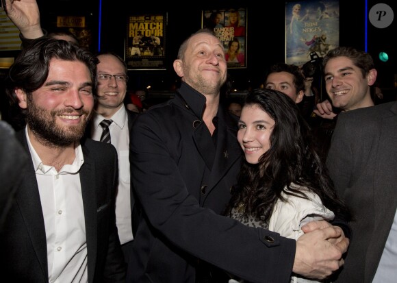 Benoit Poelvoorde assiste à l'avant-première du film "Les rayures du zèbre" à Charleroi en Belgique le 30 janvier 2014