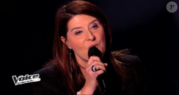 Carine dans The Voice 3 sur TF1 le samedi 8 février 2014