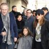 François-Henri Pinault avec sa femme Salma Hayek et leur fille Valentina - Première du film "La Belle et La Bête" à Paris le 9 février 2014.