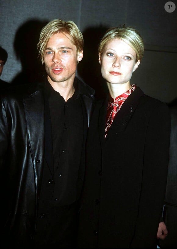 Brad Pitt et Gwyneth Paltrow le 23 novembre 2001. 