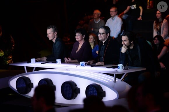 Nouvelle star 2014. Sinclair, Maurane, Olivier Bas et Andre Manoukian sur le huitième prime de la "Nouvelle Star 2014", le 6 février 2014.