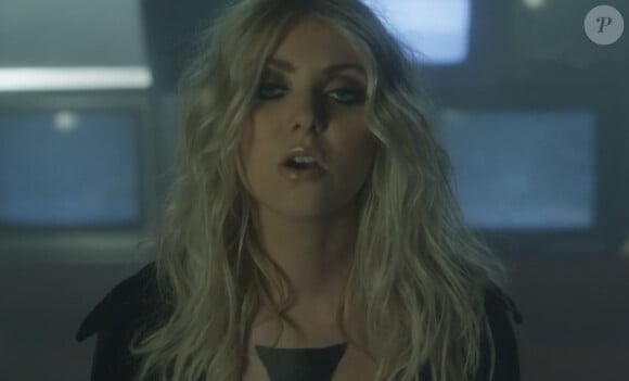 Taylor Momsen a dévoilé son nouveau clip "Heaven Knows", mis en ligne le 13 février 2014.