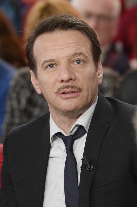 Samuel Le Bihan lors de l'émission "Vivement dimanche" le 10 novembre 2013.