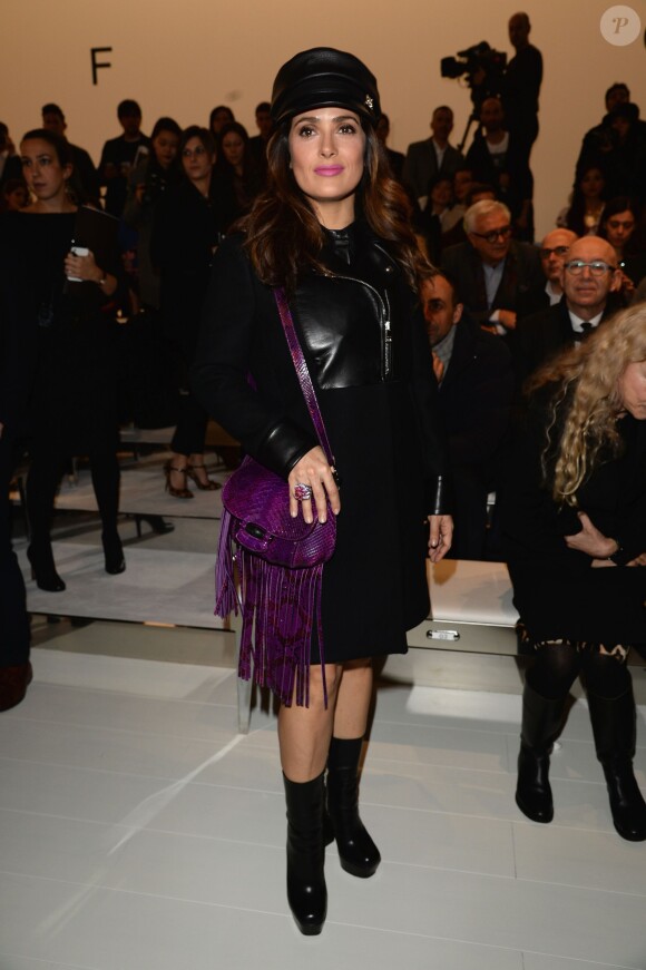 Salma Hayek assiste au défilé Gucci automne-hiver 2014. Milan, le 19 février 2014.