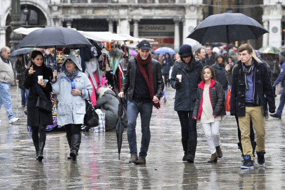 Courteney Cox avec sa fille Coco et son petit ami Johnny McDaid à Venise en Italie, le 20 février 2014.