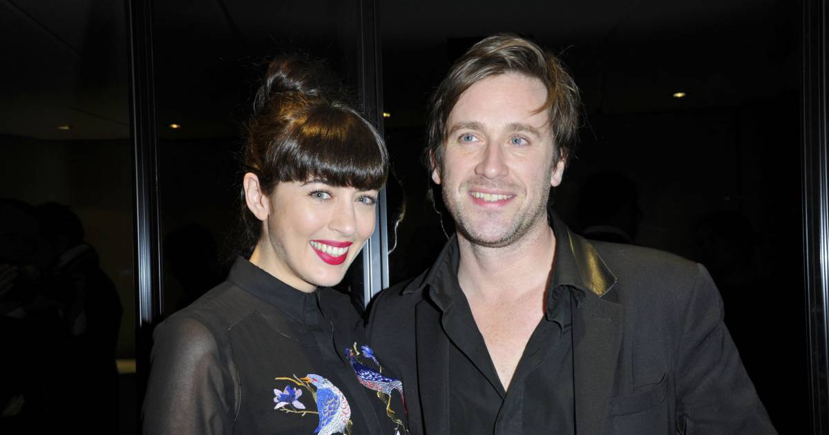 Nolwenn Leroy et Thomas Dutronc inséparables ''Je l'appelle mon mari'' Purepeople Nolwenn Leroy et Thomas Dutronc inséparables ''Je l'appelle mon mari'' Purepeople