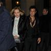 Kate Moss et Jamie Hince arrivent au Montana pour assister à la soirée du magazine Lui. Paris, le 1er mars 2014.