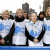 Kim Cattrall participe à la marche contre les violences faites aux femmes, à New York, le vendredi 7 mars 2014.