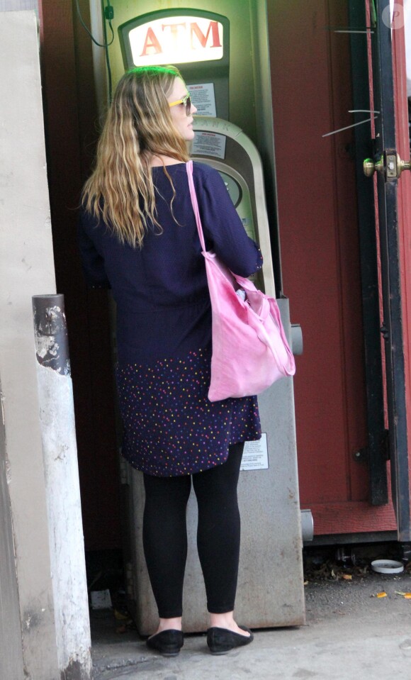 Drew Barrymore enceinte à Beverly Hills, Los Angeles, le 9 mars 2014.
