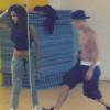 Justin Bieber et la jolie Selena Gomez dansent sur une musique de John Legend. Mars 2014.