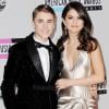 Justin Bieber et Selena Gomez à la cérémonie des American Music Awards à Los Angeles, le 20 novembre 2011.