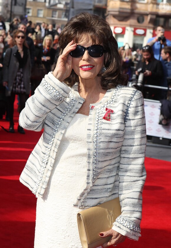 Joan Collins aux "The Prince's Trust & Samsung Celebrate Success Awards" à l'Odéon à Leicester Square à Londres, le 12 mars 2014.