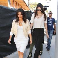 Kim Kardashian et Kendall Jenner : Sortie stylée des soeurs accros au shopping