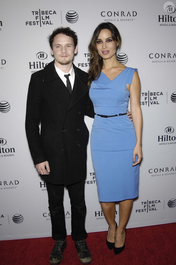 Anton Yelchin et Bérénice Marlohe lors d'une soirée de célébration en l'honneur du Festival du Film de Tribeca à Beverly Hills, le 17 mars 2014.