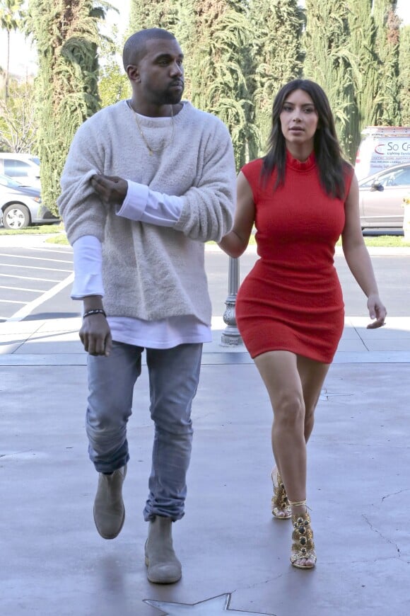 Kanye West et Kim Kardashian à Malibu, le 14 mars 2014.