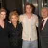 Diandra et Cameron Douglas avec Kirk Douglas et sa femme à New York le 13 avril 2003