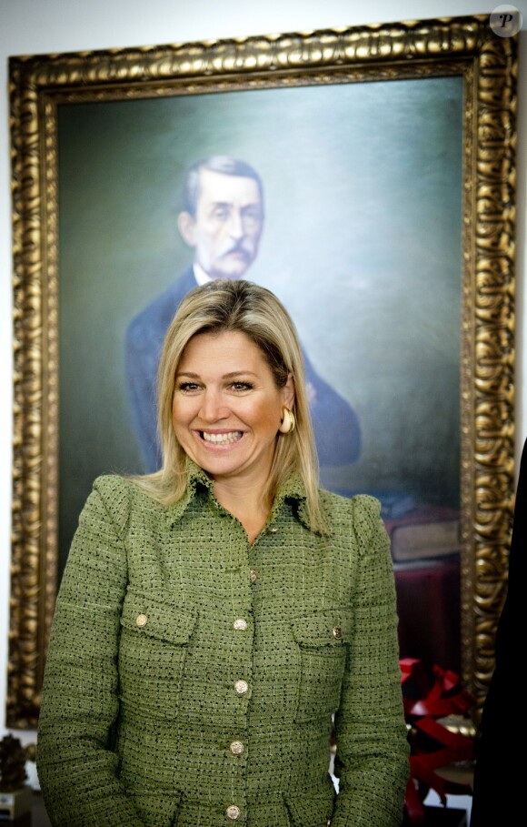 La reine Maxima des Pays-Bas rencontre le ministre des finances colombien Mauricio Cárdenas Santa María lors de sa visite à Bogota, le 4 mars 2014, pour parler du système financier.04/03/2014 - Bogota