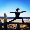Hilaria Baldwin est une acharnée de yoga, et ce, même en vacances. Ici, le 16 mars 2014.