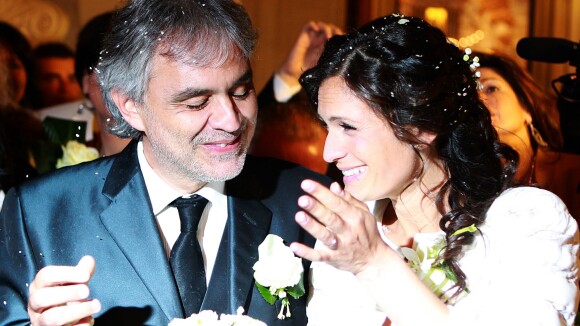 Andrea Bocelli et Veronica : Mariés émus devant Virginia, 2 ans, Amos et Matteo
