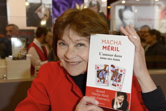 Macha Méril au 34e Salon du livre de Paris, Porte de Versailles, le 23 mars 2014.