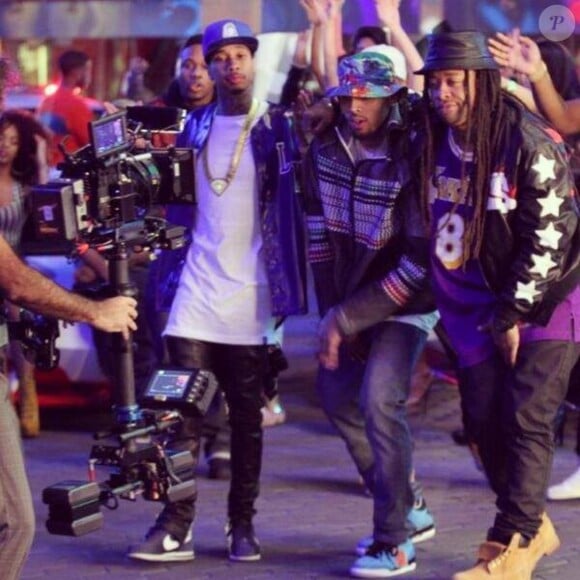 Tyga, Chris Brown et Ty Dolla Sign dans les coulisses du tournage du clip de Loyal.