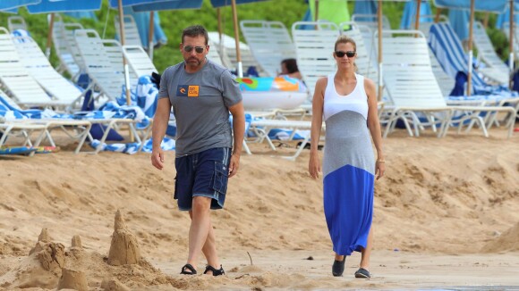 Steve Carell : Farniente à Hawaï avec sa femme Nancy et leurs deux enfants