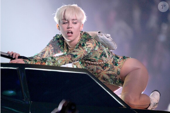Miley Cyrus en concert à Vancouver dans le cadre son "Bangerz Tour", le 14 février 2014. 