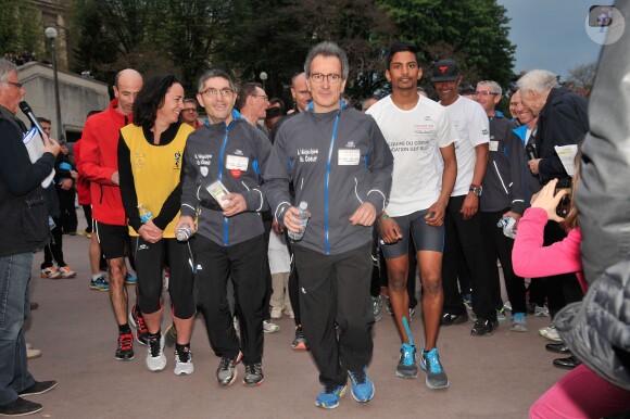 Yannick Noah lors du départ de la 28e Course Du Coeur pour soutenir le don d'organes au Trocadéro à Paris, le 2 avril 2014