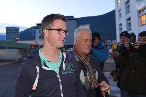 Ralf et Rolf Schumacher, le frère et le père de Michael Schumacher, au CHU de Grenoble le 2 janvier 2014