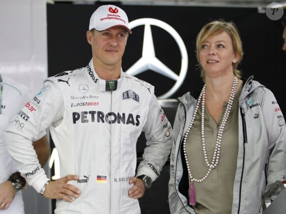 Michael Schumacher et sa manageuse Sabine Kehm lors du Grand Prix du Brésil en novembre 2012