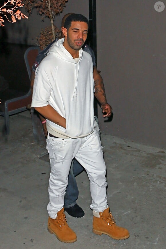 Drake à la sortie du Supper Club à Los Angeles, le 8 avril 2014.