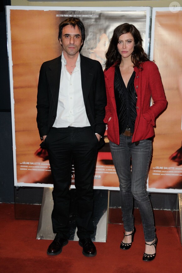 Samuel Benchetrit et Anna Mouglalis lors de l'avant-première du film Un voyage à Paris le 10 avril 2014