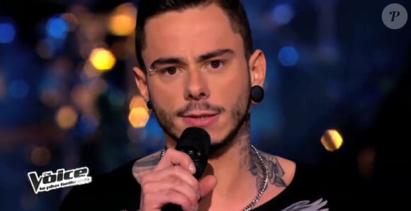 Maximilien lors de l'épreuve ultime dans The Voice 3 le samedi 22 mars 2014 sur TF1
