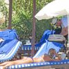 Xabi Alonso passe ses vacances avec sa femme Nagore Aramburu et leur fille Emma à Marbella le 12 avril 2014. 
