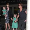 Nicole Kidman, son mari Keith Urban et leurs filles Sunday et Faith a l'aeroport de Los Angeles, le 2 janvier 2014.