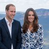 Le duc William et la duchesse Catherine de Cambridge étaient en visite à Winmalee, dans les Montagnes bleues, le 17 avril 2014 au 2e jour de leur tournée en Australie.