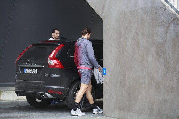 Zlatan Ibrahimovic est à Malmoe après l'annonce de la mort de son frère Aleksander Djordjeiv. Il s'est rendu au stade pour s'entraîner, le 11 avril 2014.